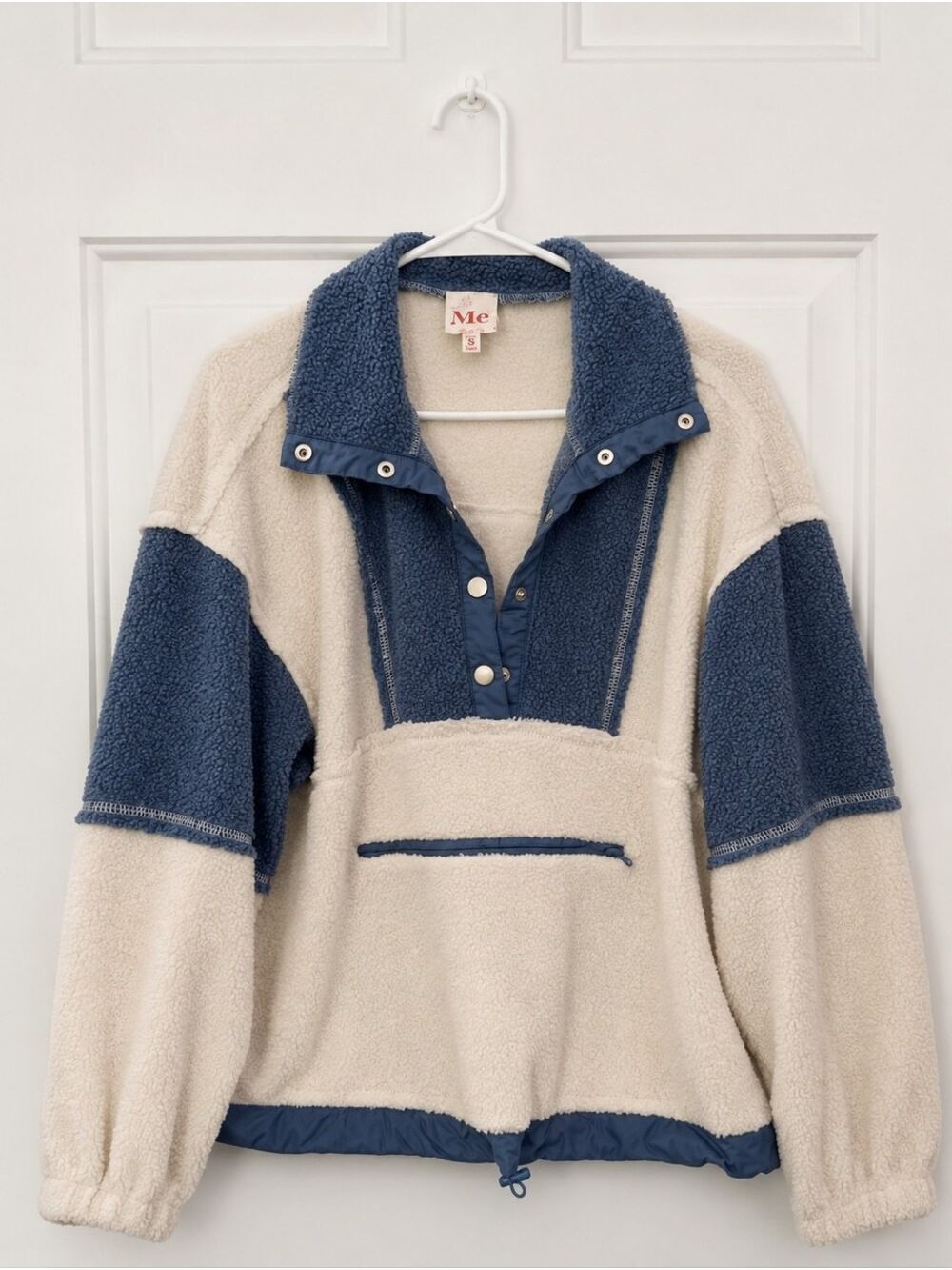 So Me Cream Blue Sherpa Pullover Hoodie Size Small - Picture 3 of 9